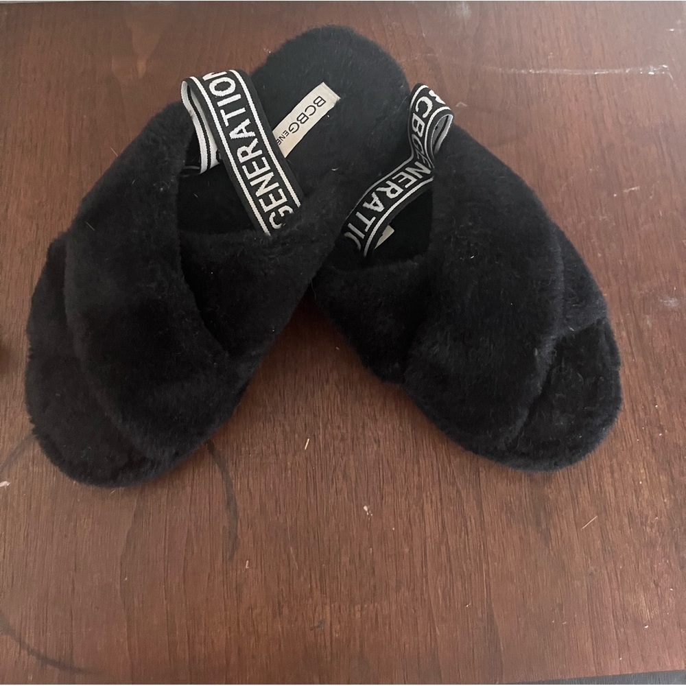 Women’s slippers
